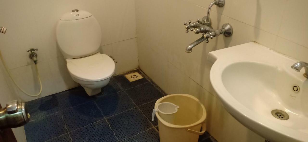 Hotel Sona'S Tiruchirappalli Esterno foto